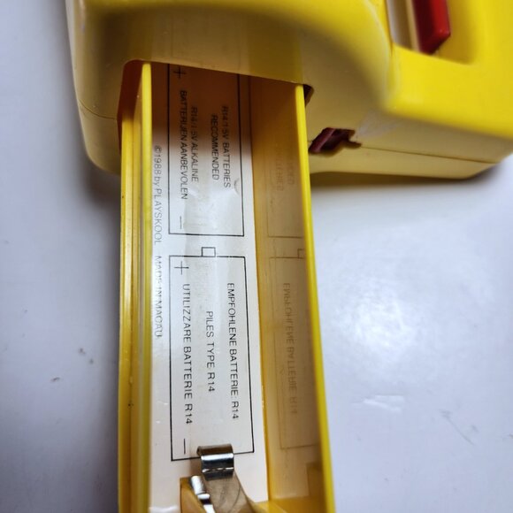 Playskool Flashlight Vintage 1986 Red Green Colour Changing Works Yellow & Blue - Picture 4 of 10